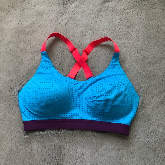 Victoria Secret Sports Bra - Picture 1 of 5